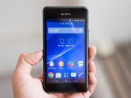 Khám nghiệm Sony Xperia E1 có camera trước không